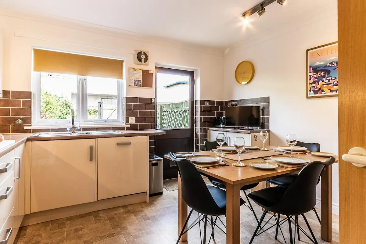 Vila Stylish Townhouse By The Quay With Parking Exeter 0*,